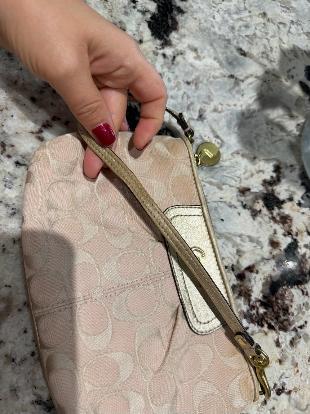 Y2K Coach Mini Shoulder Bag in Blush Beige with Gold Hardware vintage - Picture 10 of 14